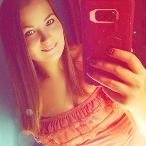 Meet your Posher, Amber